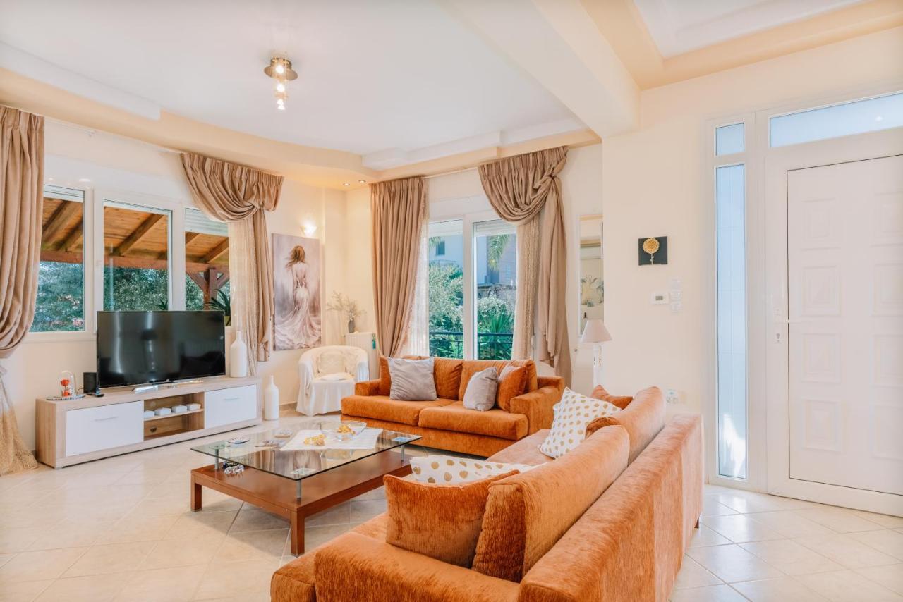 Propodes Luxury Villa Pastida ภายนอก รูปภาพ