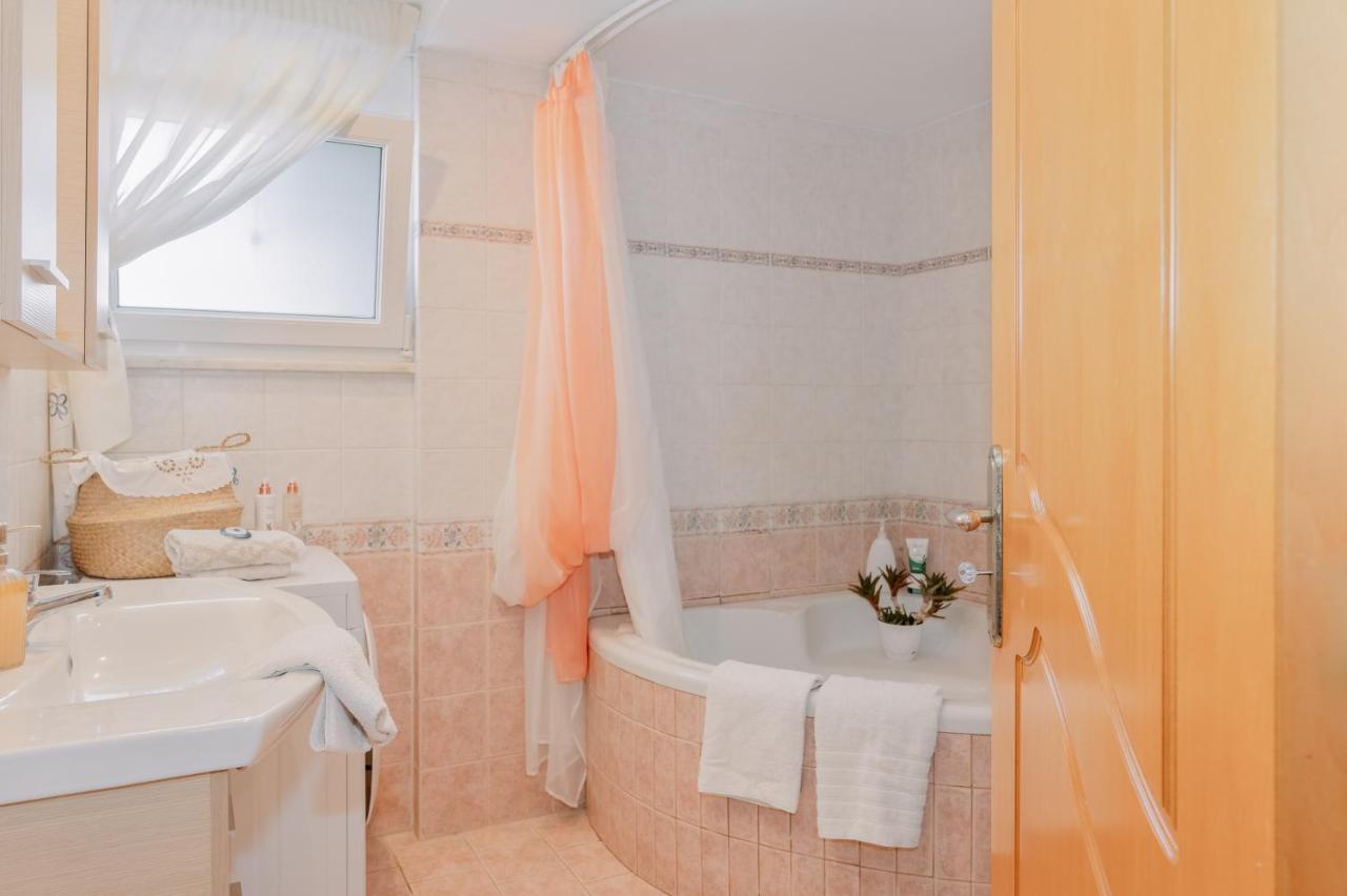 Propodes Luxury Villa Pastida ภายนอก รูปภาพ